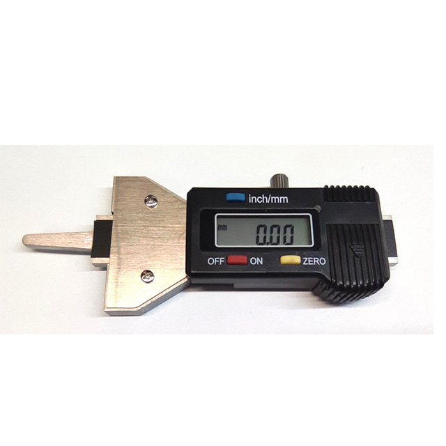 Accurate Measurements Digital Tire Tread Depth Gauge